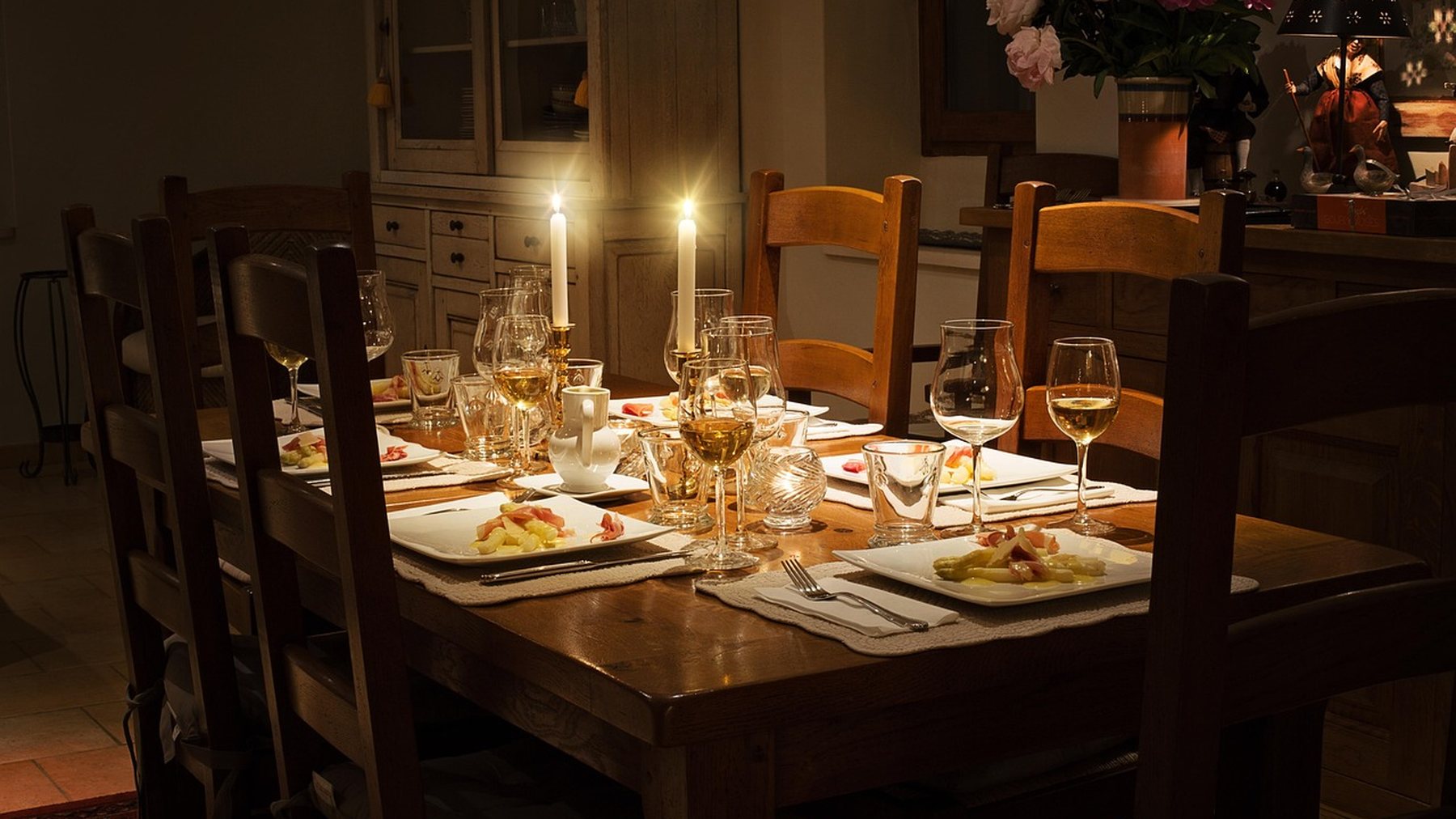 The Bracken Dining Room at White Heath in the evening